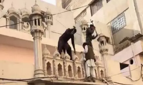 आस्था के लिए भीड़ द्वारा हत्या: पाकिस्तान में अहमदिया मुसलमानों का व्यवस्थित उत्पीड़न
