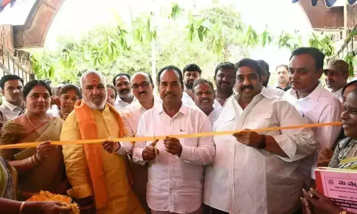 MLA ने किया निशुल्क सिलाई प्रशिक्षण कार्यक्रम का उद्घाटन MLA ने किया निशुल्क सिलाई प्रशिक्षण कार्यक्रम का उद्घाटन