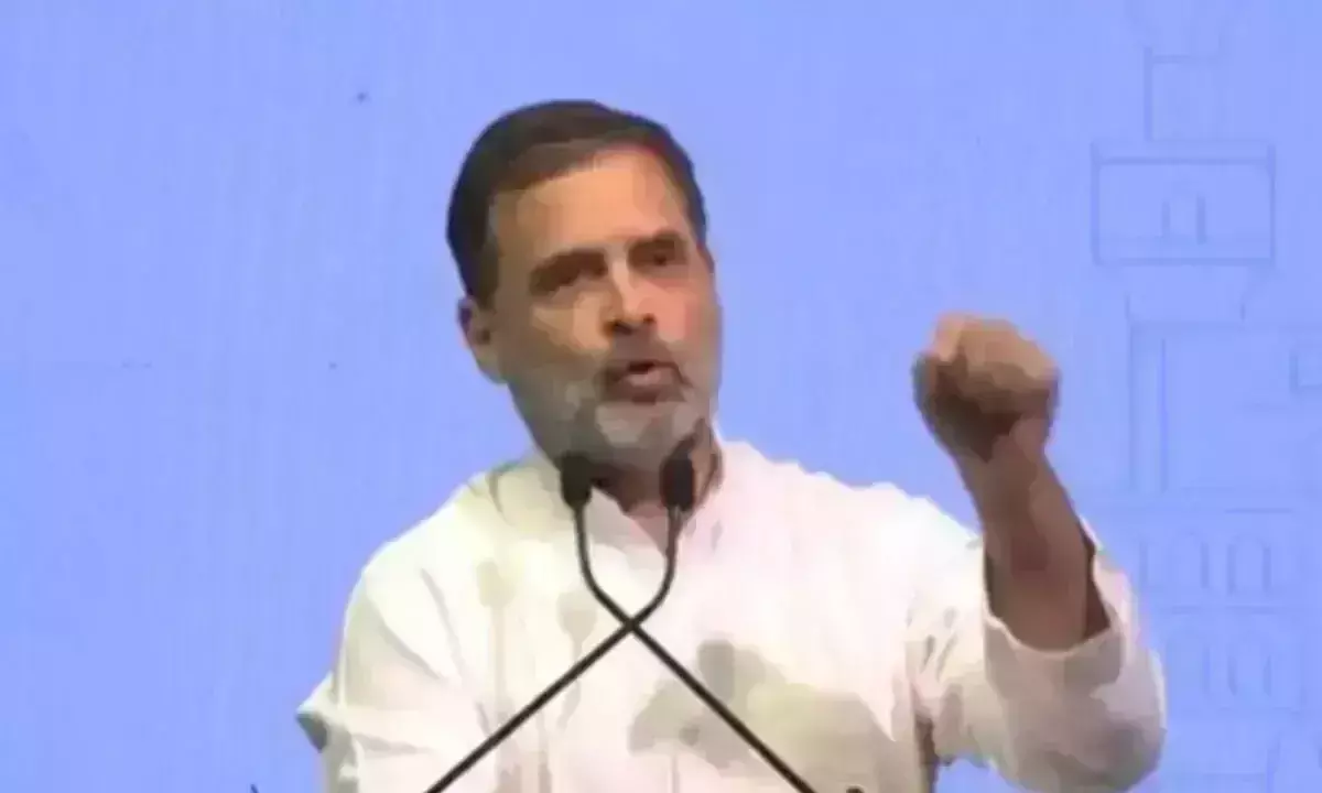 नफरत से लड़ने के लिए प्यार सबसे अच्छा हथियार है: Rahul