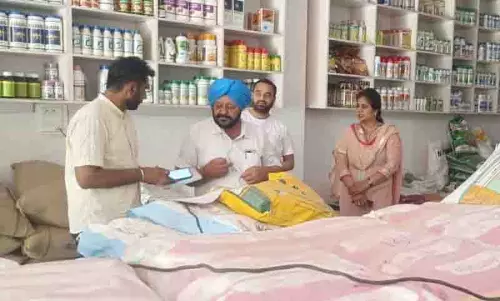 Jalandhar: प्रतिबंधित चावल किस्मों की बिक्री पर अंकुश लगाने के लिए कृषि डीलरों पर अचानक छापे