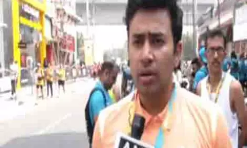 BJP के तेजस्वी सूर्या ने की पहलगाम हमले पर कर्नाटक के सीएम सिद्धारमैया के बयान की निंदा BJP के तेजस्वी सूर्या ने की पहलगाम हमले पर कर्नाटक के सीएम सिद्धारमैया के बयान की निंदा