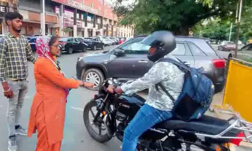 नकदी संकट से जूझ रही MC ने पार्किंग शुल्क में 30-40% बढ़ोतरी का प्रस्ताव रखा