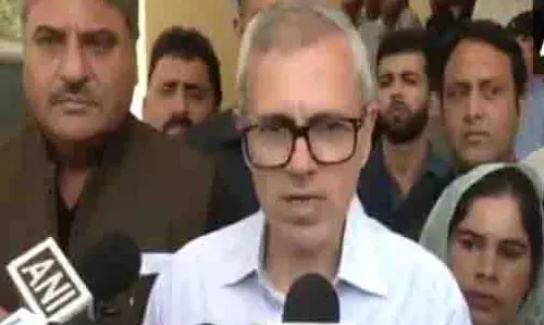 जम्मू-कश्मीर के CM उमर अब्दुल्ला ने आतंकवाद के खिलाफ निर्णायक लड़ाई का किया आह्वान जम्मू-कश्मीर के CM उमर अब्दुल्ला ने आतंकवाद के खिलाफ निर्णायक लड़ाई का किया आह्वान