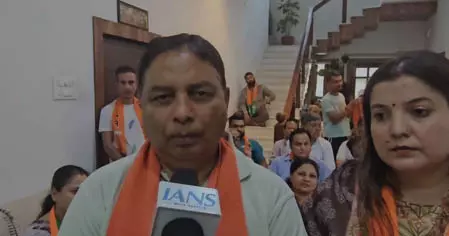 पाकिस्तान हमारी सेना का सामना करने में सक्षम नहीं : सतपाल शर्मा पाकिस्तान हमारी सेना का सामना करने में सक्षम नहीं : सतपाल शर्मा