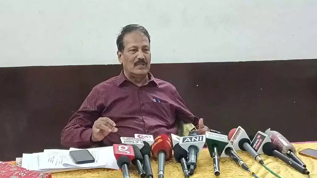 कश्मीर के कब्जे वाले इलाकों को वापस किया जाना चाहिए! - डॉ. कृष्णासामी कश्मीर के कब्जे वाले इलाकों को वापस किया जाना चाहिए! - डॉ. कृष्णासामी