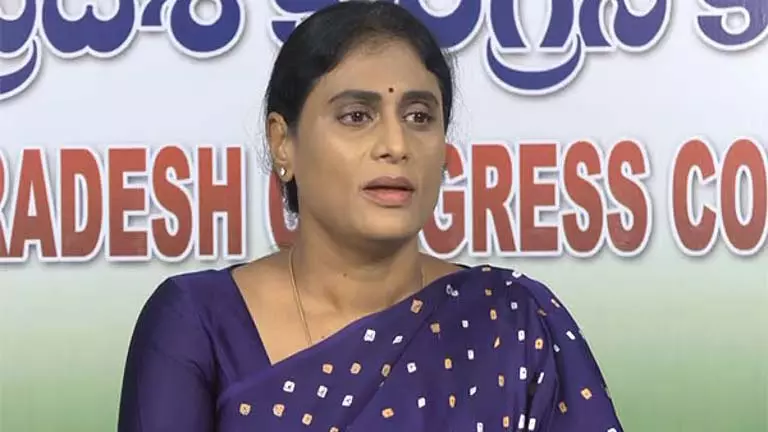 गुंतकल में कांग्रेस नेता की हत्या, Sharmila ने निष्पक्ष जांच की मांग की गुंतकल में कांग्रेस नेता की हत्या, Sharmila ने निष्पक्ष जांच की मांग की