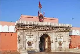 Karni Mata Temple: श्राप की रहस्यमयी कथा और मंदिर का रहस्य Karni Mata Temple: श्राप की रहस्यमयी कथा और मंदिर का रहस्य