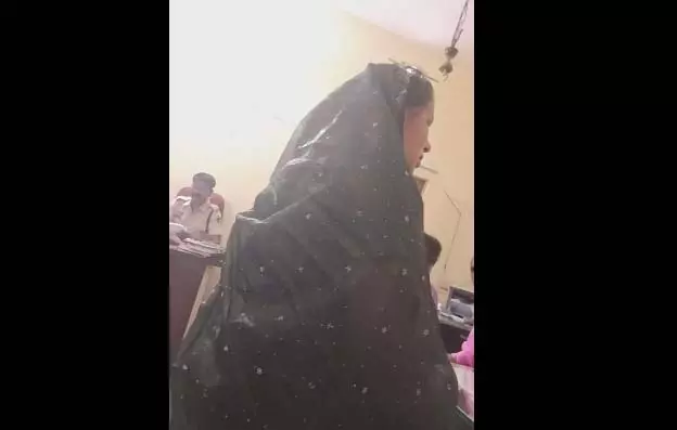 मिसिंग केस में रिश्वत लेने वाला पुलिस अधिकारी सस्पेंड मिसिंग केस में रिश्वत लेने वाला पुलिस अधिकारी सस्पेंड