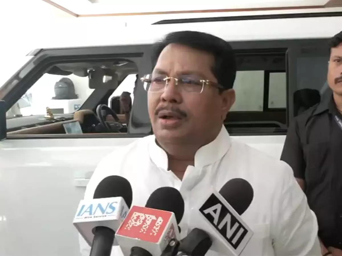 कांग्रेस के विजय वडेट्टीवार ने पहलगाम हमले पर की विवादित टिप्पणी कांग्रेस के विजय वडेट्टीवार ने पहलगाम हमले पर की विवादित टिप्पणी