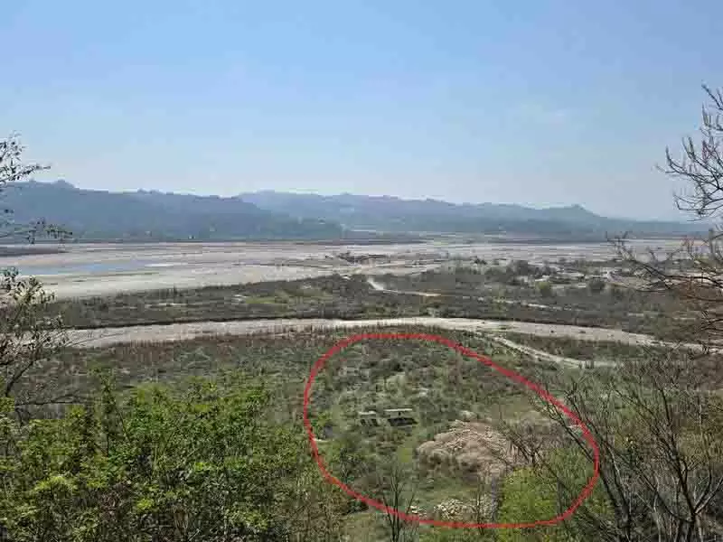 Bagh Kulja के ग्रामीणों ने नए स्टोन क्रशर का विरोध किया Bagh Kulja के ग्रामीणों ने नए स्टोन क्रशर का विरोध किया