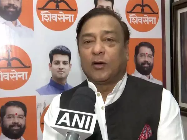 Congress का दृष्टिकोण हमेशा राष्ट्रीय हितों के खिलाफ खड़ा होना है: थरूर की टिप्पणी पर शिवसेना के वाघमारे Congress का दृष्टिकोण हमेशा राष्ट्रीय हितों के खिलाफ खड़ा होना है: थरूर की टिप्पणी पर शिवसेना के वाघमारे