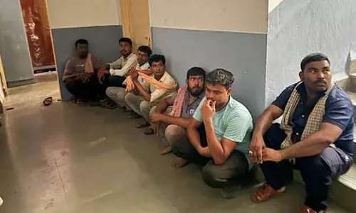 मुंबई पुलिस ने झारखंड के पते पर बने फर्जी आधार कार्ड वाले 13 बांग्लादेशी घुसपैठियों को पकड़ा