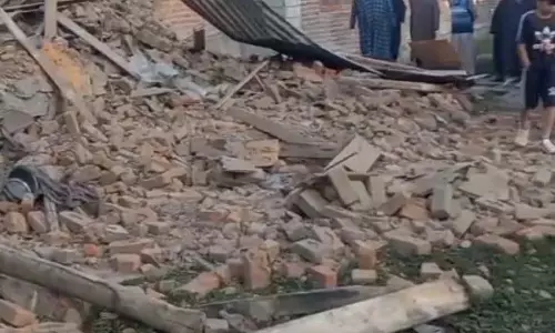 Pahalgam हमला: बांदीपोरा में आतंकवादी का घर नष्ट