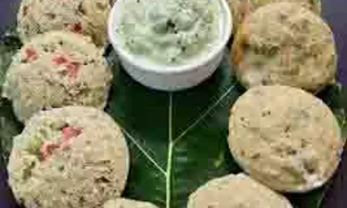 Recipe: ट्राई करें  वेजिटेबल इडली