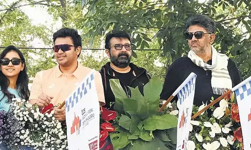 शहर की एक भी सड़क गड्ढों से मुक्त नहीं, मुंबई की सड़कें हमारी सड़कों से बेहतर हैं: MP Tejasvi Surya
