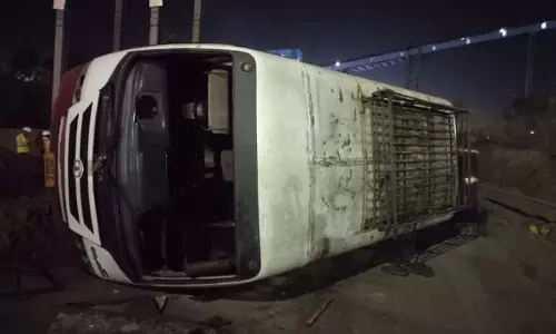 NTPC दुलांगा कोयला खदान में ऑपरेटरों को ले जा रही बस पलटने से 1 की मौत, 6 से अधिक घायल NTPC दुलांगा कोयला खदान में ऑपरेटरों को ले जा रही बस पलटने से 1 की मौत, 6 से अधिक घायल