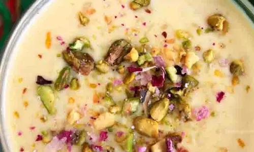 Kesar Pista Kheer:आप कुछ खास और अलग स्वीट डिश के बारे में सोच रहे हैं, तो यह है परफेक्ट ऑप्शन