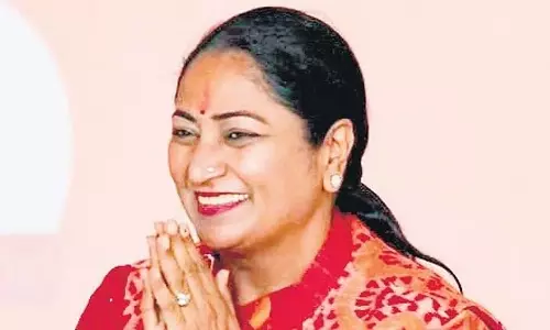 CM Rekha Gupta ने दिल्लीवासियों से सौर ऊर्जा और 5-स्टार उपकरणों का उपयोग करने की अपील की