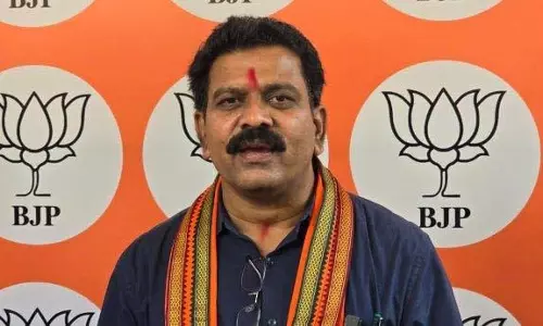 पाकिस्तानी-बांग्लादेशियों को डिपोर्ट करने को लेकर गृहमंत्री विजय शर्मा का बड़ा बयान पाकिस्तानी-बांग्लादेशियों को डिपोर्ट करने को लेकर गृहमंत्री विजय शर्मा का बड़ा बयान