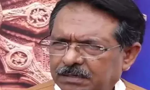 मल्होत्रा ने निर्दोषों पर कायराना हमले की निंदा की मल्होत्रा ने निर्दोषों पर कायराना हमले की निंदा की