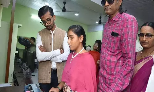 Collector ने दृष्टिबाधित लोगों के लिए एमआईडीसी का किया निरीक्षण Collector ने दृष्टिबाधित लोगों के लिए एमआईडीसी का किया निरीक्षण