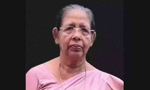 सड़क पार करते समय कार की चपेट में आने से बुजुर्ग की मौत
