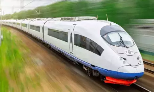 सिल्वर लाइन बीच में आ गई; सरकार परियोजना बंद करने की तैयारी कर रही