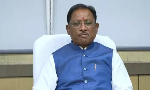 कर्रेगुट्टा की पहाड़ियों में चल रहे नक्सल ऑपरेशन की समीक्षा कर रहे सीएम विष्णुदेव साय