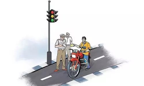 शराब पीकर वाहन चलाने वालों के खिलाफ कार्रवाई; 650 से अधिक मामले दर्ज शराब पीकर वाहन चलाने वालों के खिलाफ कार्रवाई; 650 से अधिक मामले दर्ज