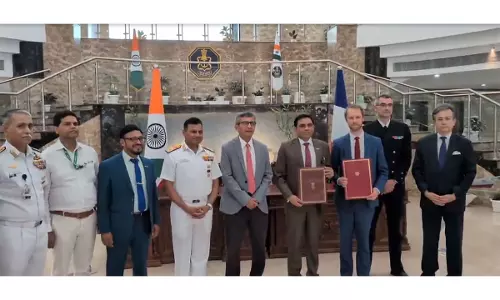 India ने फ्रांस के साथ 63,000 करोड़ रुपये के राफेल समुद्री विमान सौदे पर हस्ताक्षर किए