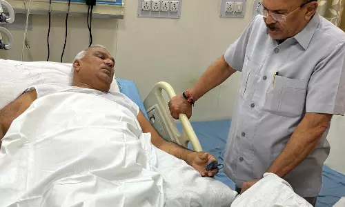 Jaipur: देवनानी ने अस्पताल पहुंचकर गृह राज्‍य मंत्री बेढम के स्वास्थ्य की जानकारी ली