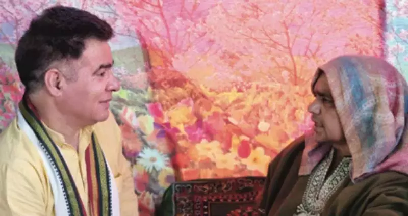 Ravinder Raina: शांति के दुश्मनों ने मां को उसके सहारे से वंचित किया Ravinder Raina: शांति के दुश्मनों ने मां को उसके सहारे से वंचित किया