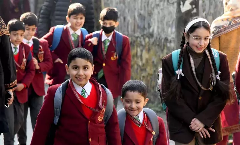 DSEJ ने स्कूल के समय में परिवर्तन का आदेश दिया DSEJ ने स्कूल के समय में परिवर्तन का आदेश दिया