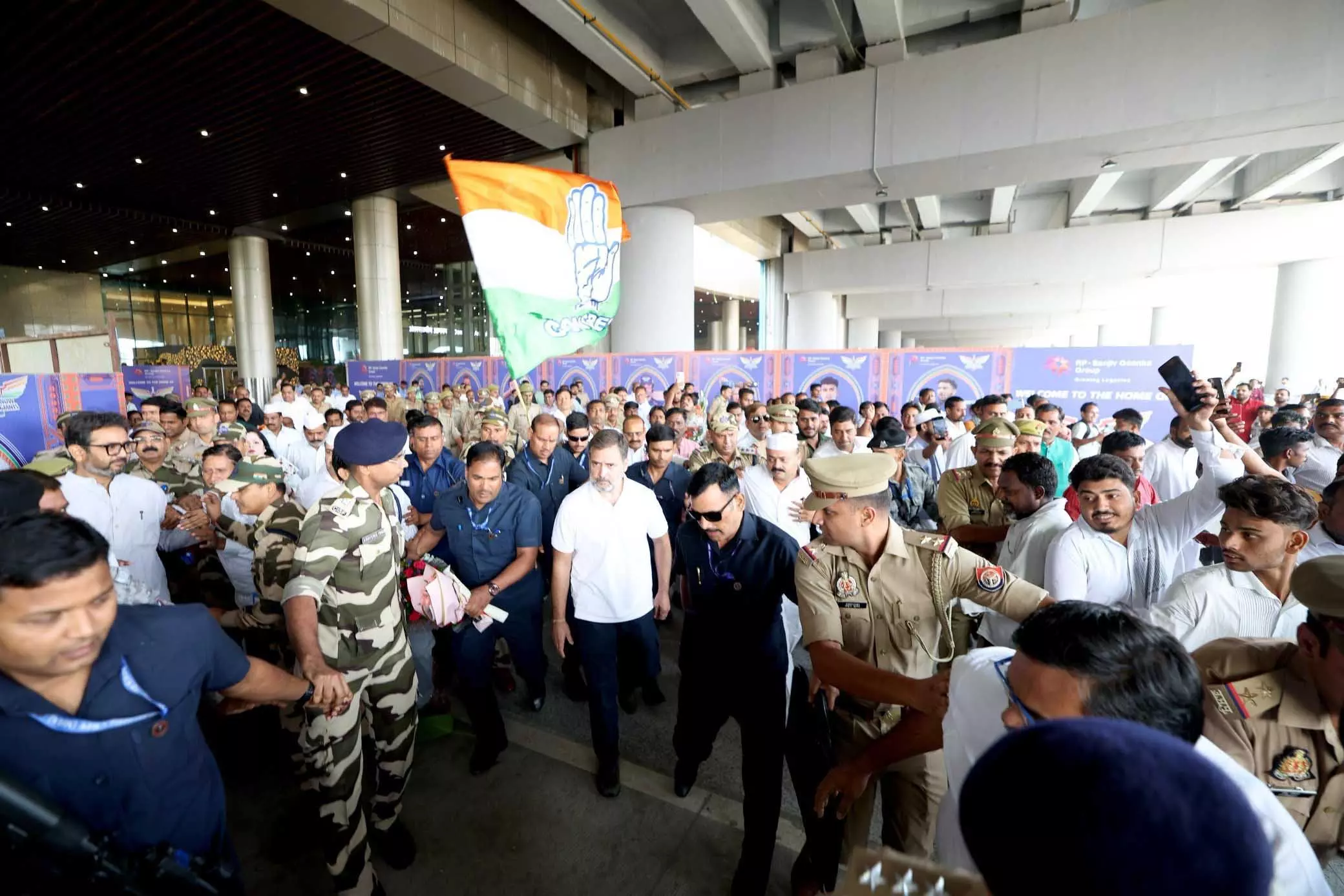 राहुल गांधी पहलगाम हमले में मारे गए पीड़ित परिवार के घर भी जाएंगे: कांग्रेस नेता राहुल गांधी पहलगाम हमले में मारे गए पीड़ित परिवार के घर भी जाएंगे: कांग्रेस नेता