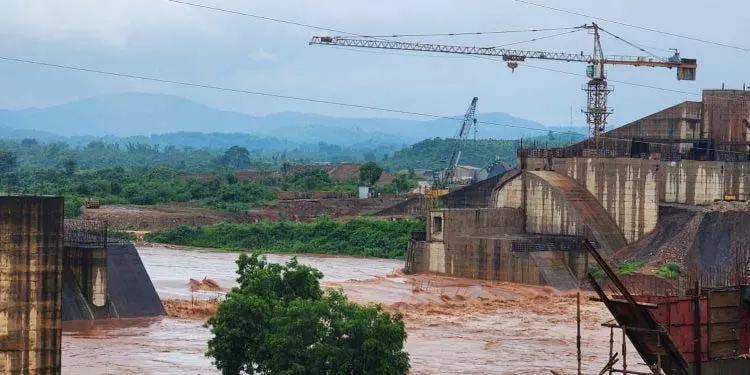 पुरानी तकनीकी खामी से बैतरणी नदी का निचला हिस्सा सूखाग्रस्त पुरानी तकनीकी खामी से बैतरणी नदी का निचला हिस्सा सूखाग्रस्त