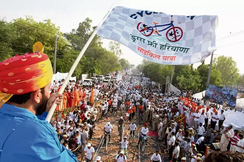 Pakistan से अवैध रूप से आए प्रवासियों की पहचान और पता लगाना मुख्यमंत्री Pakistan से अवैध रूप से आए प्रवासियों की पहचान और पता लगाना मुख्यमंत्री