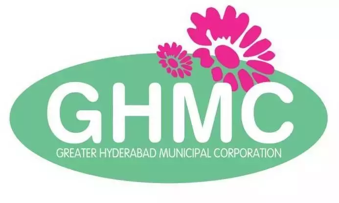 ओल्ड मर्रेडपल्ली 2BHK कॉलोनी से अवैध कब्जेदारों को बाहर निकाला गया ओल्ड मर्रेडपल्ली 2BHK कॉलोनी से अवैध कब्जेदारों को बाहर निकाला गया