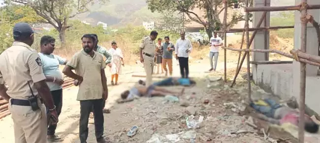 Tirupati में हादसा इमारत से गिरकर तीन मजदूरों की मौत Tirupati में हादसा इमारत से गिरकर तीन मजदूरों की मौत