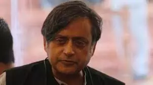 Kerala : विझिनजाम के लिए केंद्र की व्यवहार्यता निधि से थरूर ‘हैरान Kerala : विझिनजाम के लिए केंद्र की व्यवहार्यता निधि से थरूर ‘हैरान