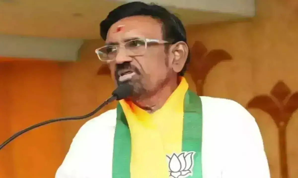 Andhra: पका वेंकट सत्यनारायण ने आंध्र प्रदेश से राज्यसभा के लिए नामांकन दाखिल किया Andhra: पका वेंकट सत्यनारायण ने आंध्र प्रदेश से राज्यसभा के लिए नामांकन दाखिल किया
