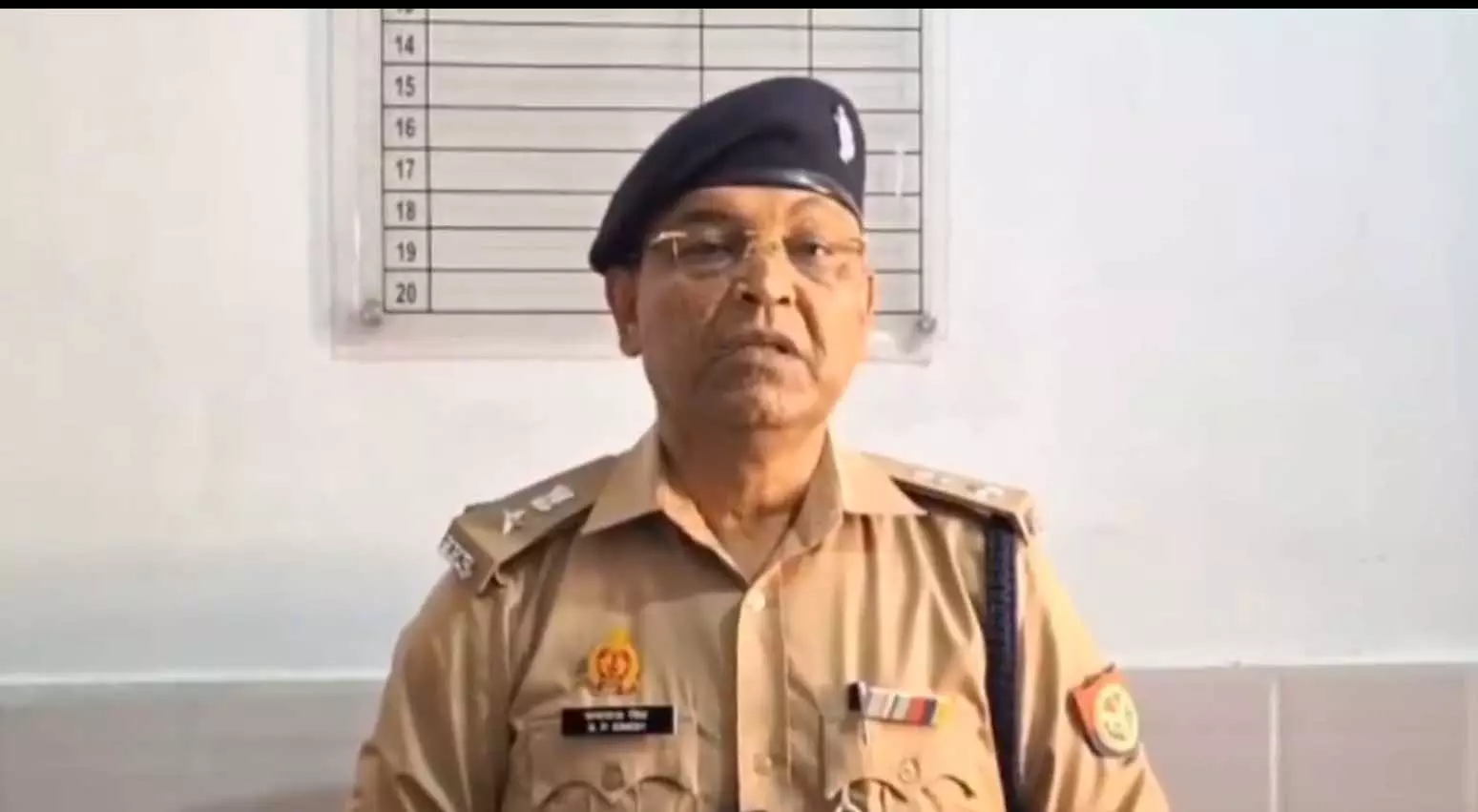 प्रेमिका से मिलने गए युवक का कत्ल, लड़की के पिता ने खोया आपा, इलाके में हड़कंप प्रेमिका से मिलने गए युवक का कत्ल, लड़की के पिता ने खोया आपा, इलाके में हड़कंप