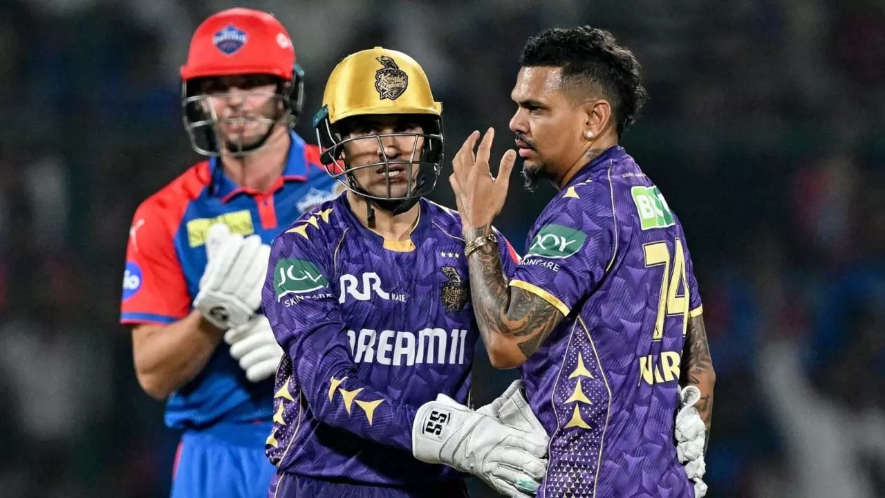 IPL 2025: नरेन और चक्रवर्ती की घातक गेंदबाजी से KKR ने DC को 14 रन से हराया IPL 2025: नरेन और चक्रवर्ती की घातक गेंदबाजी से KKR ने DC को 14 रन से हराया
