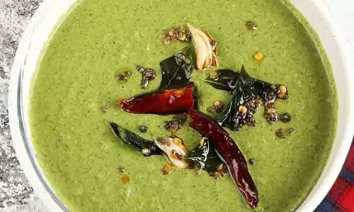 Recipe :  ट्राई करें करी पत्ते की चटनी का नया स्वाद