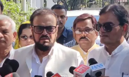 आतंकवाद के खिलाफ देश एकजुट, इसे हिंदू-मुस्लिम रंग न दिया जाए : अबू आजमी