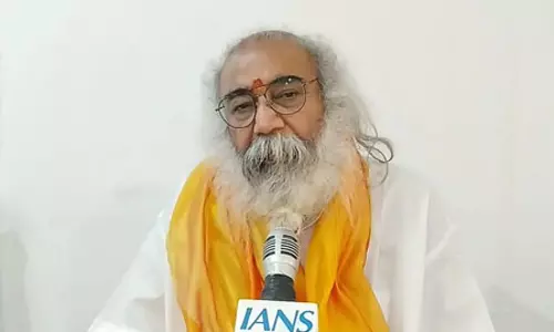 राहुल, अखिलेश और तेजस्वी से कहीं ज्यादा देश भक्त ओवैसी : आचार्य प्रमोद कृष्णम