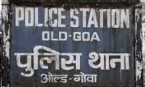 Goa पुलिस ने रिबांदर में खोए 4 वर्षीय बच्चे को उसके माता-पिता से मिलाया Goa पुलिस ने रिबांदर में खोए 4 वर्षीय बच्चे को उसके माता-पिता से मिलाया