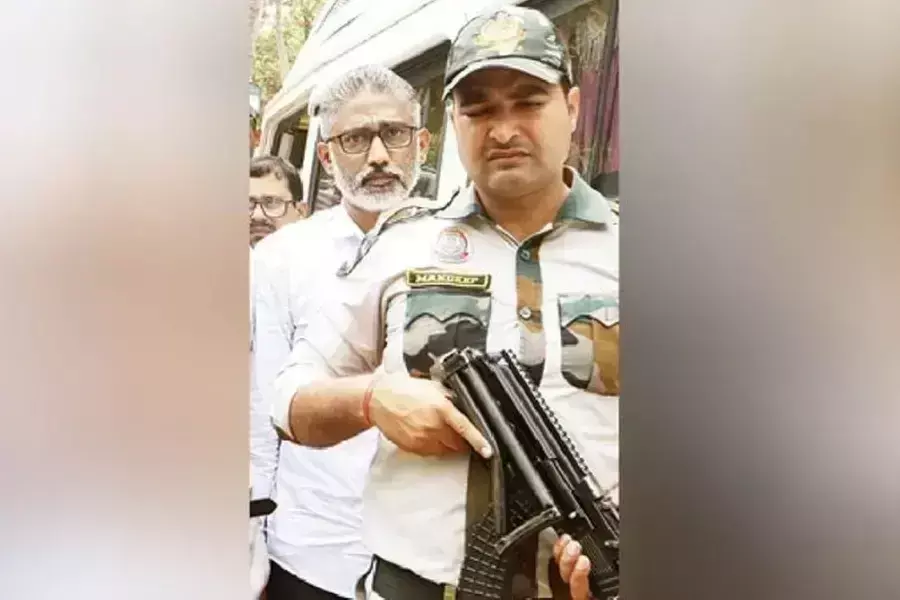 PFI नेता ओएमए सलाम को अपनी बेटी की अंतिम क्रियाएं करने के लिए