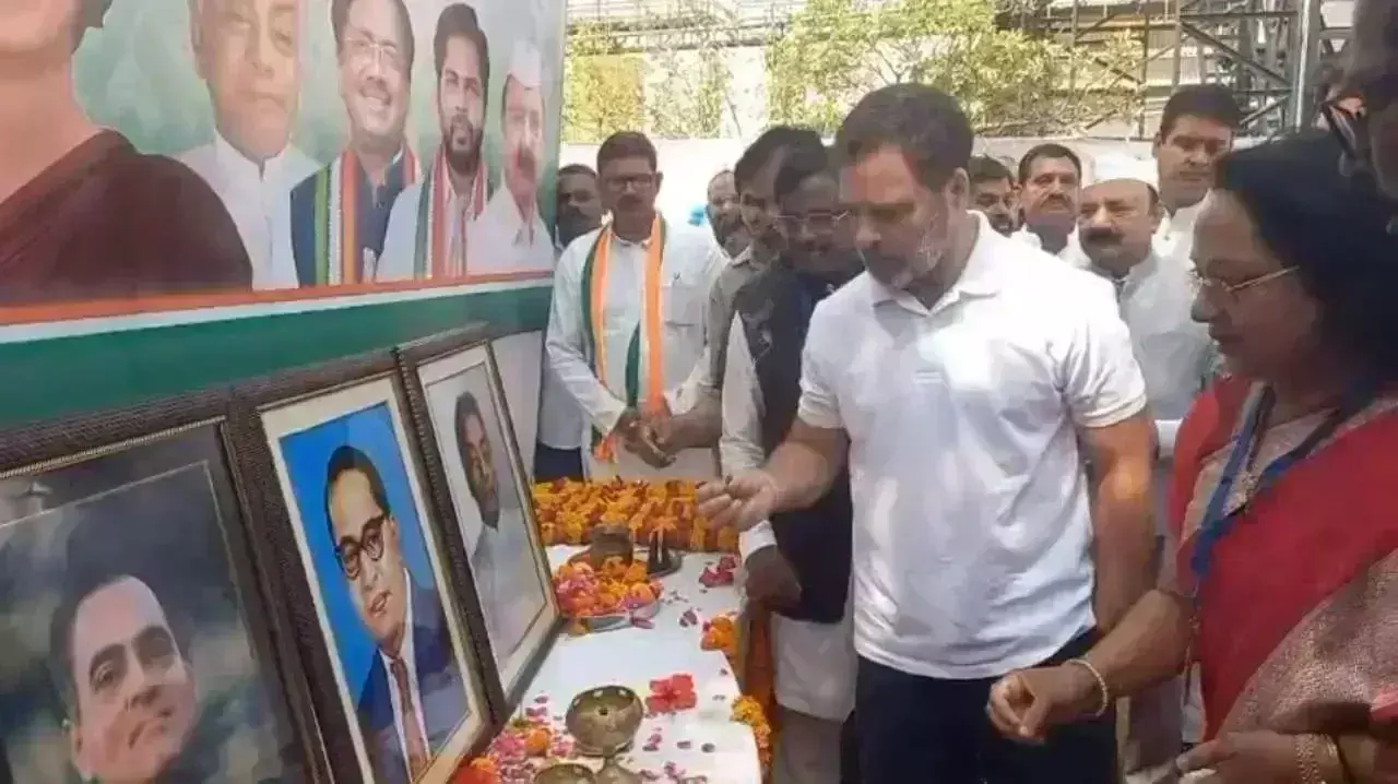 Rae Bareli: राहुल गांधी ने नेताजी सुभाष चंद्र बोस की प्रतिमा का किया अनावरण Rae Bareli: राहुल गांधी ने नेताजी सुभाष चंद्र बोस की प्रतिमा का किया अनावरण
