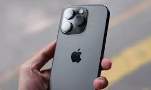 अमेरिका की नीति से Apple का झुकाव भारत की ओर, बड़ा निवेश तय अमेरिका की नीति से Apple का झुकाव भारत की ओर, बड़ा निवेश तय
