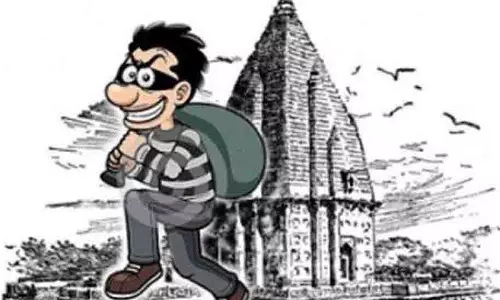 Shimla: चोरों के हौसले बुलंद, डोम देवता मंदिर में चोरी का प्रयास